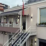 Alesio Guest House